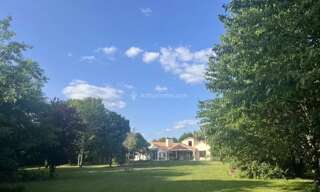 Maison   m² à vendre à Chantonnay (85110)