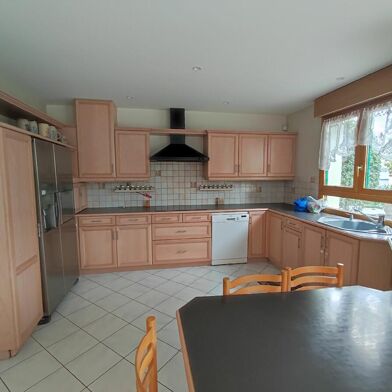 Maison 8 pièces 448000 €