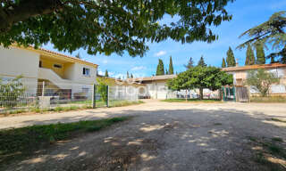 Immeuble  438 m² à vendre à Nîmes (30900)