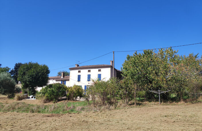 Belle maison Girondine-3 chambres - grange attenante- enviro — photo 2