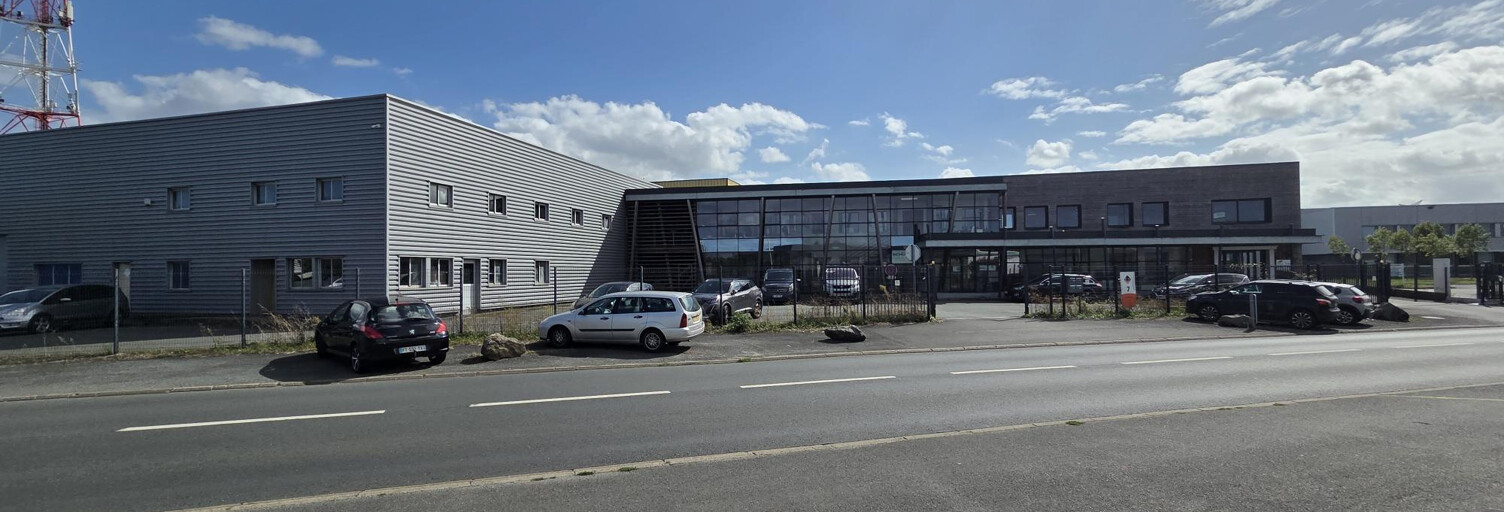 Commerce  6000 m² à louer à Saint-Barthélemy-d'Anjou (49124)