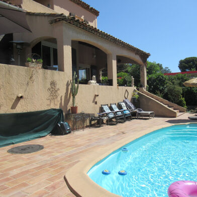 Maison 4 pièces 780000 €