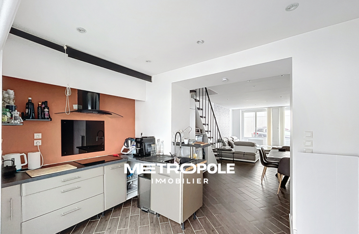 IMMEUBLE 184m2 - 3 appartements - CENTRE TARARE — photo 4