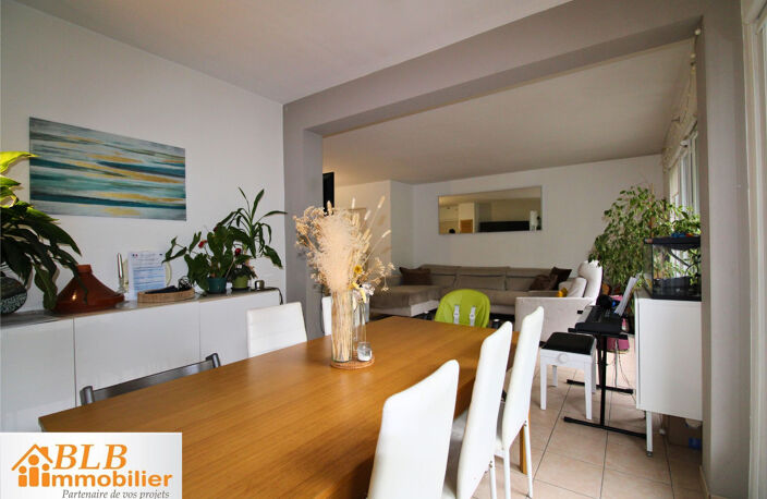 SUPERBE APPARTEMENT À MAUREPAS 78310 AVEC BALCON, CAVE - RÉS — photo 4