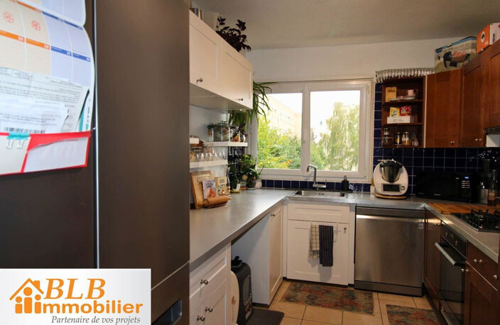 SUPERBE APPARTEMENT À MAUREPAS 78310 AVEC BALCON, CAVE - RÉS — photo 5