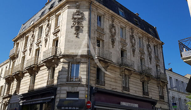 Appartement 4 pièces  à louer Rochefort 17300