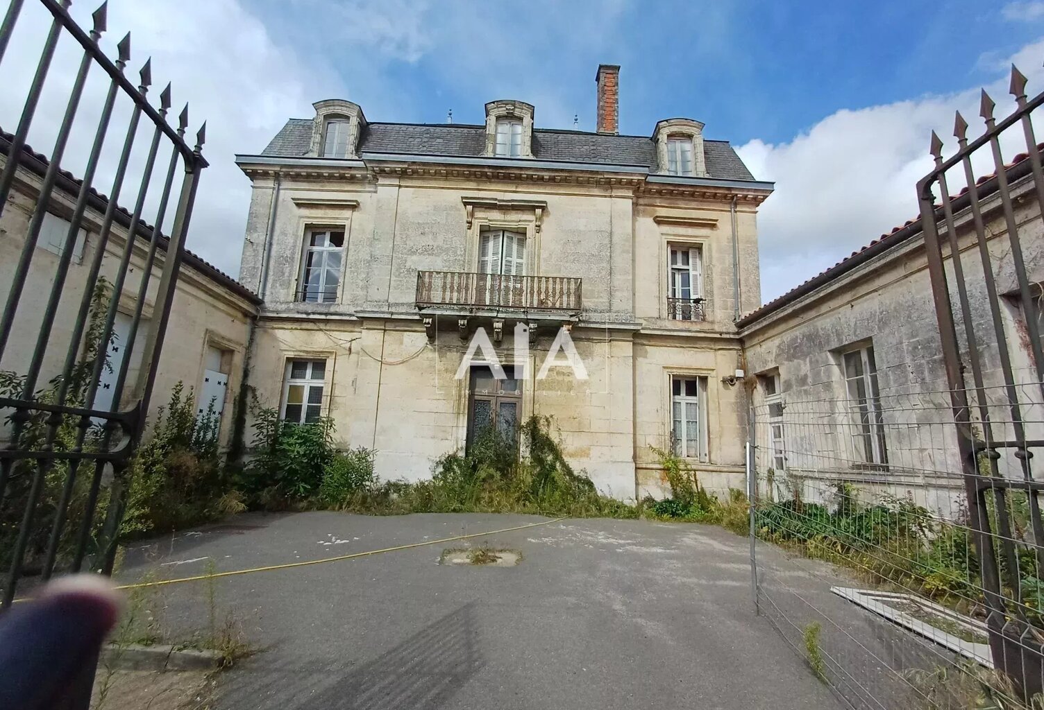 MAISON DE VILLE — photo 1