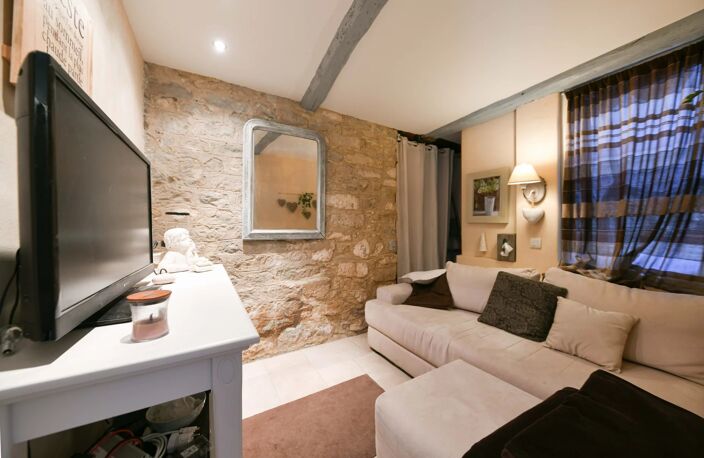 Uzès Nord, superbe demeure historique datant de l’an 815 — photo 5
