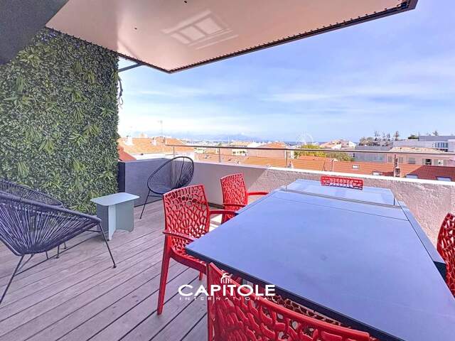 Hôtel particulier d'exception en cœur de ville de 206 m² au calm — photo du bien