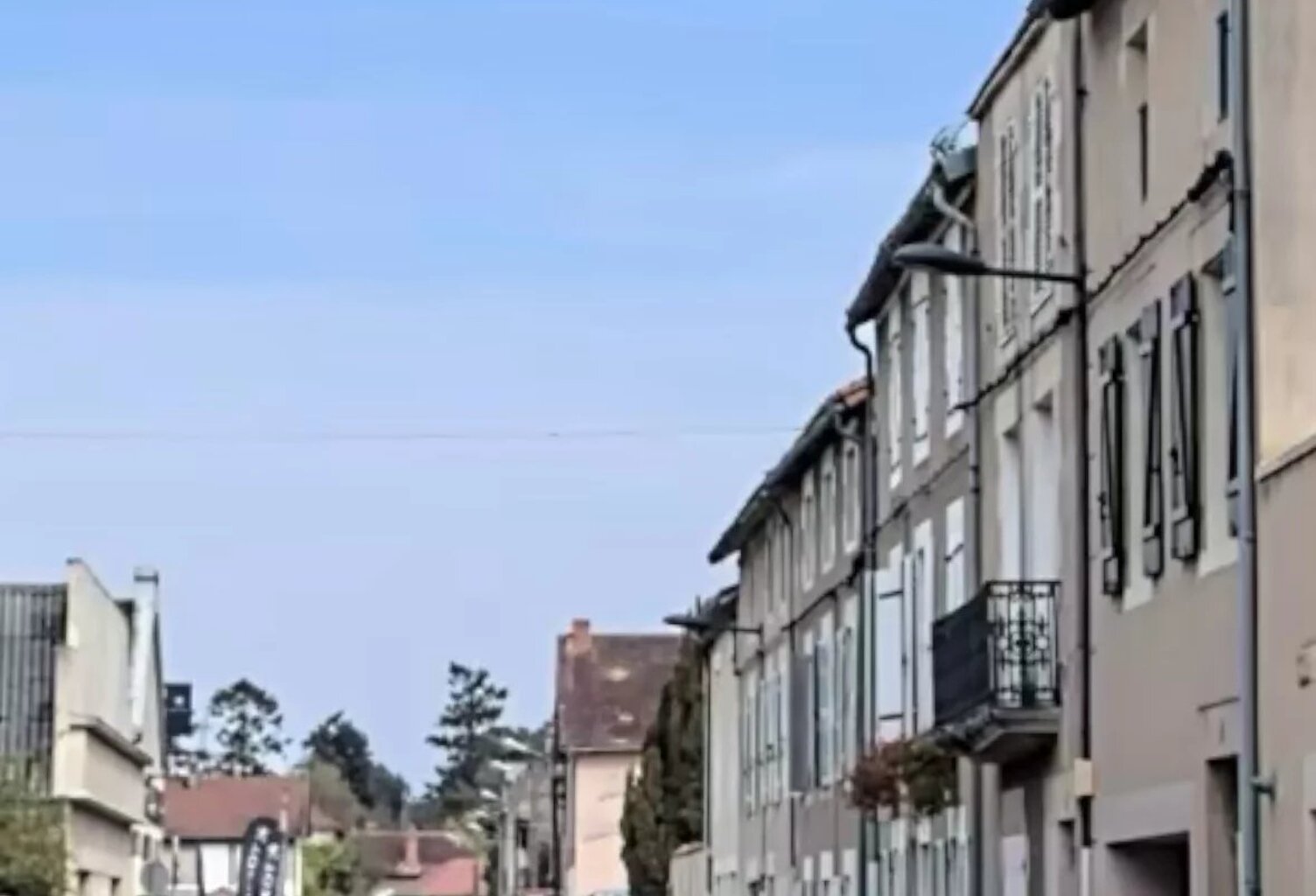 Maison ancienne divisée en 4 appartements — photo 1