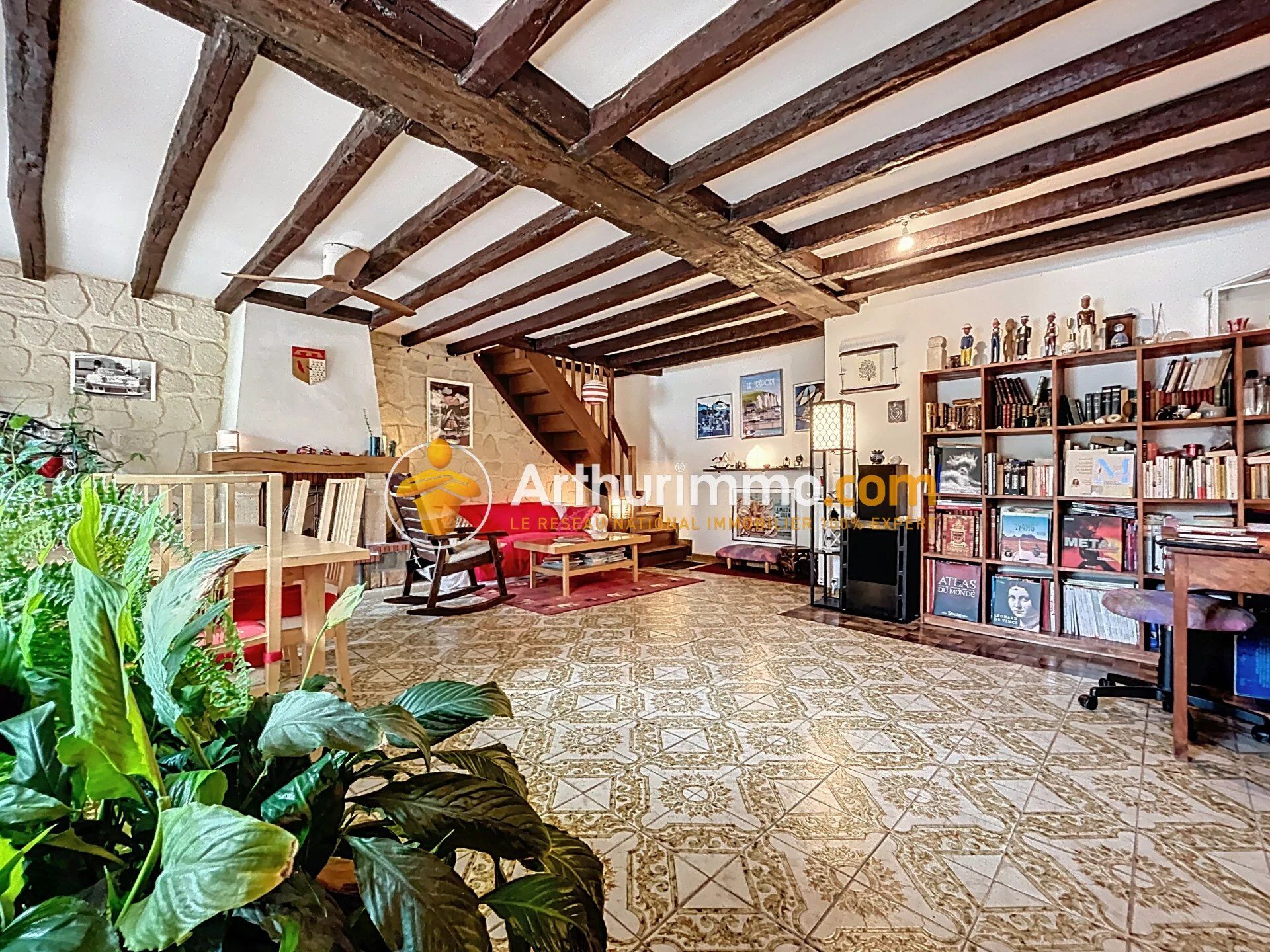 Maison 5 pièces 120 m² · à Jouy-le-Moutier · 120 m² · 345 000 €