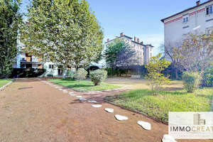 EXCLUSIVITÉ - Bel appartement avec balcon, 3 chambres, dans