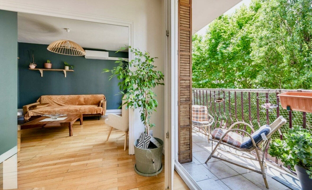 EXCLUSIVITÉ - Bel appartement avec balcon, 3 chambres, dans