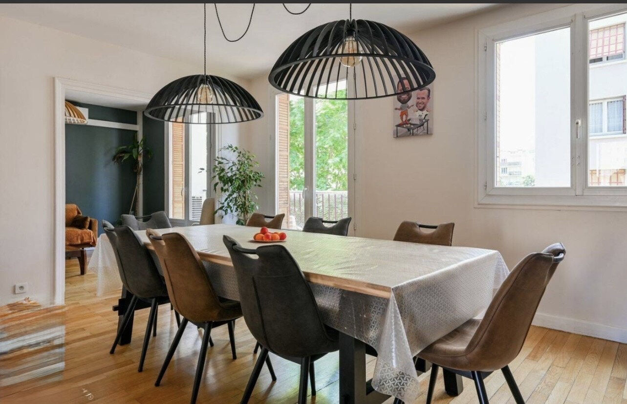 EXCLUSIVITÉ - Bel appartement avec balcon, 3 chambres, dans
