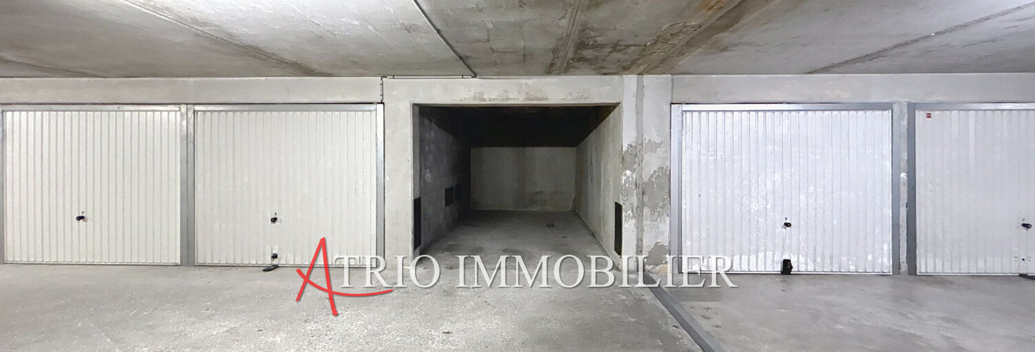 Garage   m² à louer à Saint-Laurent-du-Var (06700)