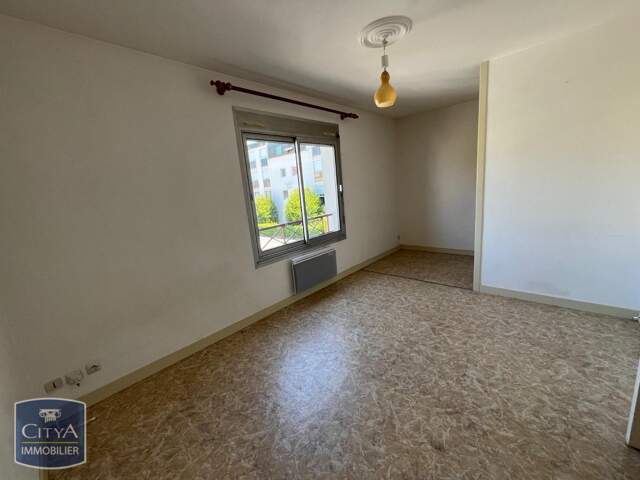 Appartement 1 pièce 25 m² à Poitiers — photo du bien