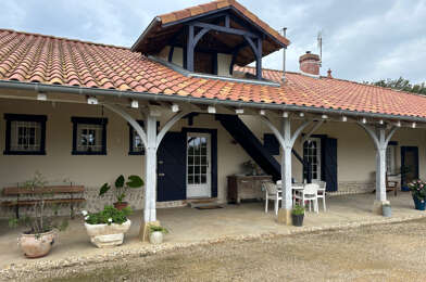 Maison 8 pièces 399750 €