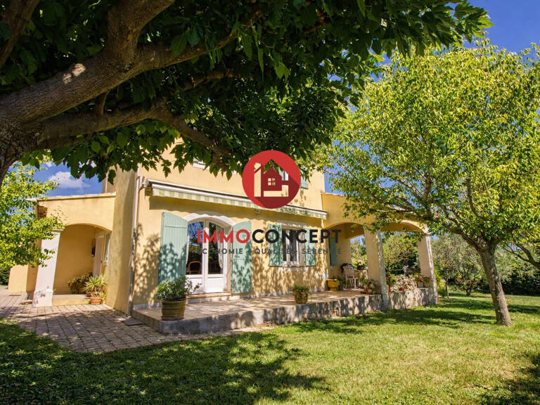 Maison familiale 140 m²  3 chambres  Terrain piscinable ? — photo 1