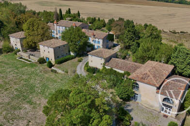 Maison 20 pièces 1485000 €