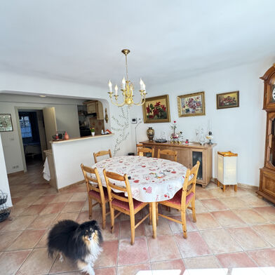 Maison 8 pièces 499000 €