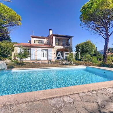 Maison 5 pièces 770000 €