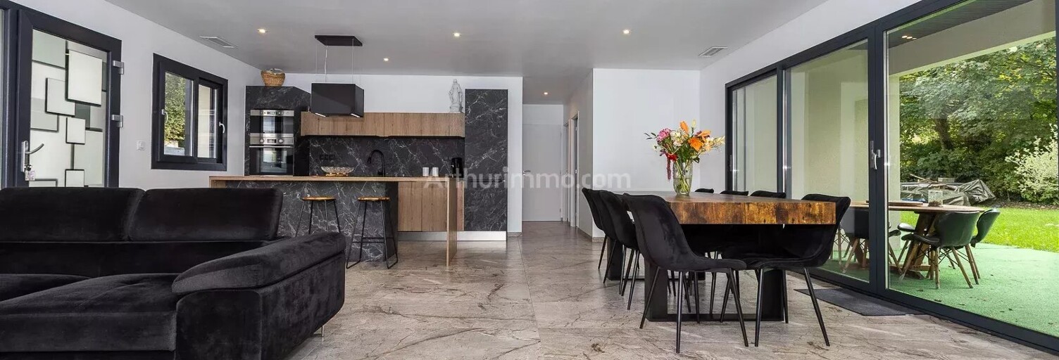 Maison 4 Pièces 105 m² à vendre à Saint-Victor-de-Morestel (38510)