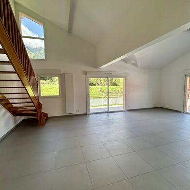 Appartement 5 pièces 499000 €