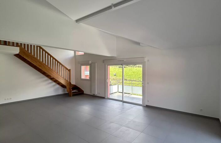 À vendre – Appartement T5 au dernier étage – Grand AiglueBlanche (73260) — photo 2