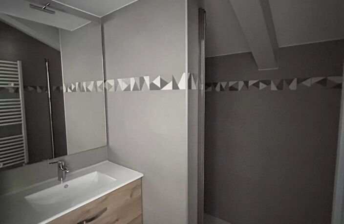 À vendre – Appartement T5 au dernier étage – Grand AiglueBlanche (73260) — photo 5