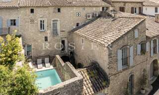 Maison  455 m² à vendre à Lagnes (84800)