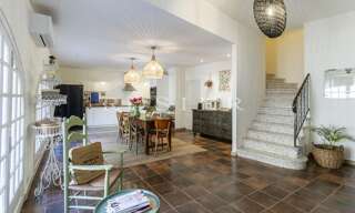 Maison  455 m² à vendre à Lagnes (84800)
