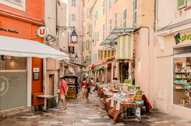 Immeuble  379000 €