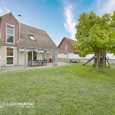 Maison 5 pièces 270000 €