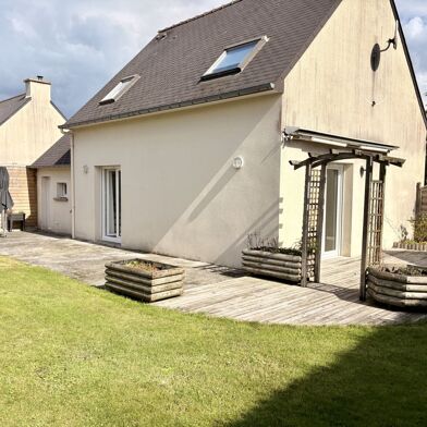 Maison 6 pièces 332750 €