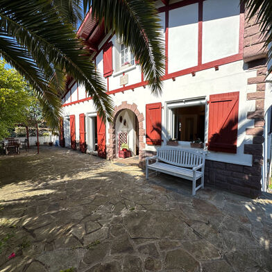 Maison 9 pièces 780000 €