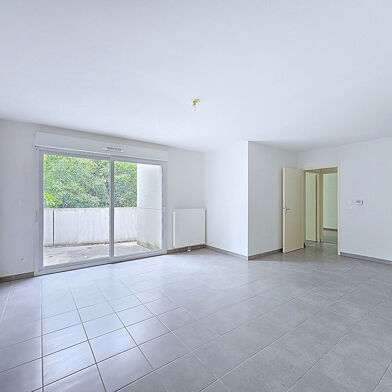 Appartement 3 pièces 724 €