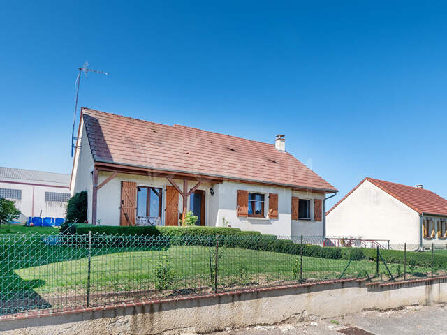 LIGNORELLES Pavillon de caractère au calme et fonctionnelle — photo du bien