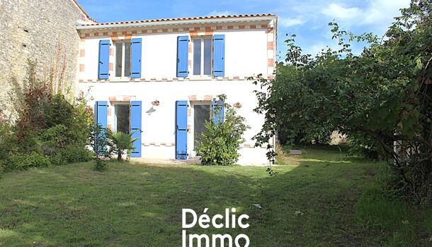 Maison de Village  5 pièces  à vendre Rochefort 17300