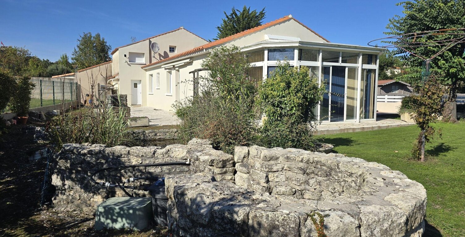 Maison - 120m² - Talmont-Saint-Hilaire — photo 1
