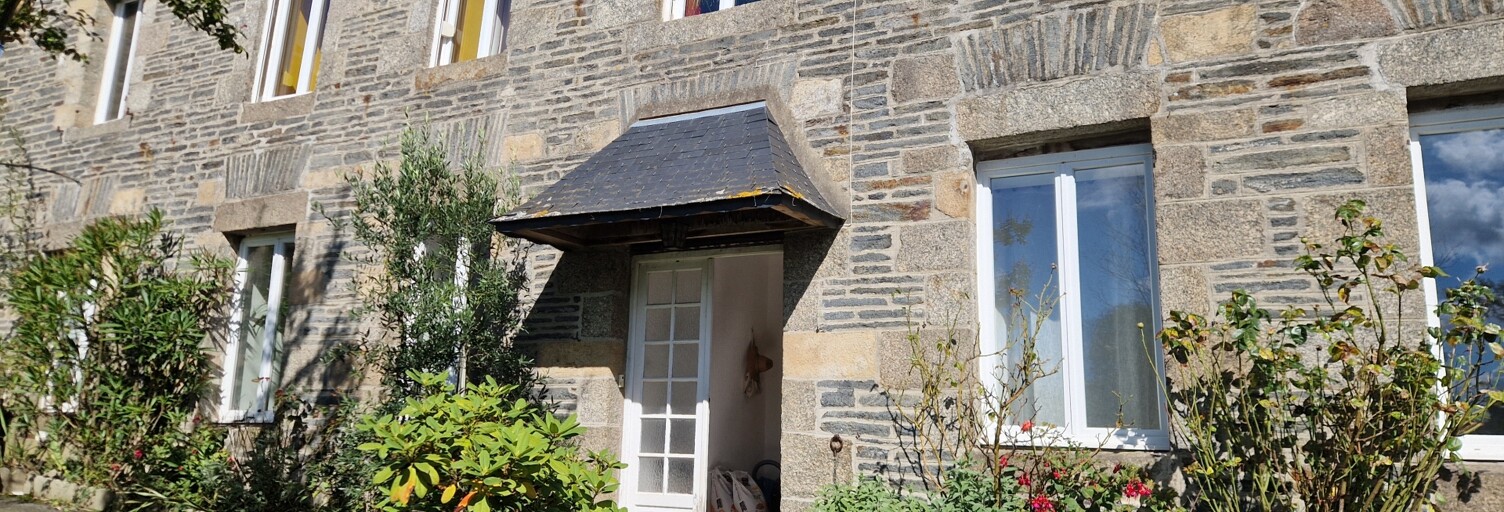 Maison 9 Pièces 187 m² à vendre à Allineuc (22460)