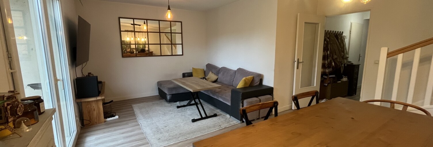 Maison 4 Pièces 88 m² à vendre à Fargues-Saint-Hilaire (33370)