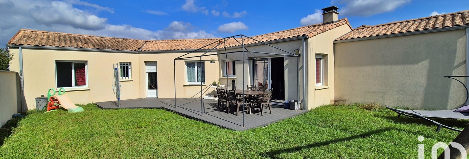 Maison 8 Pièces 156 m² à vendre à Benon (17170)