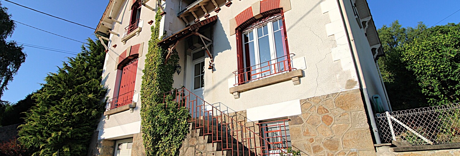 Maison 12 Pièces 160 m² à vendre à Bourganeuf (23400)