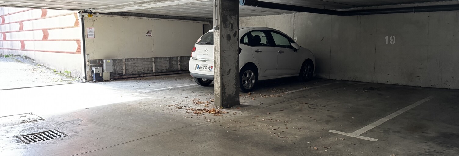 Garage  12 m² à vendre à Toulouse (31100)