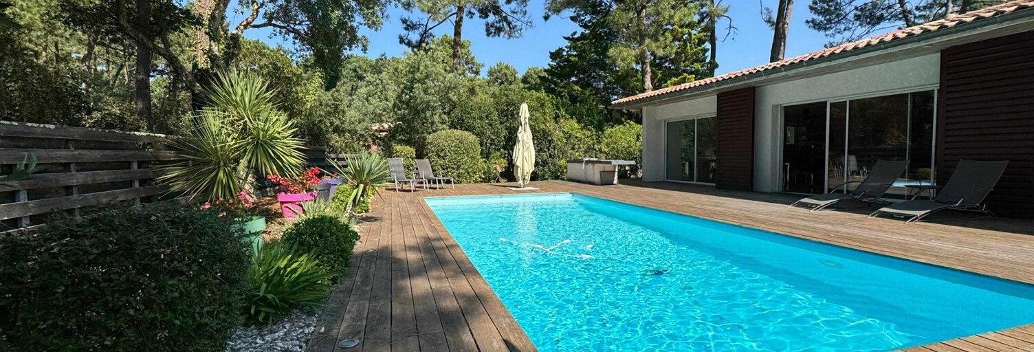 Maison 8 Pièces 242 m² à vendre à Lège (33950)