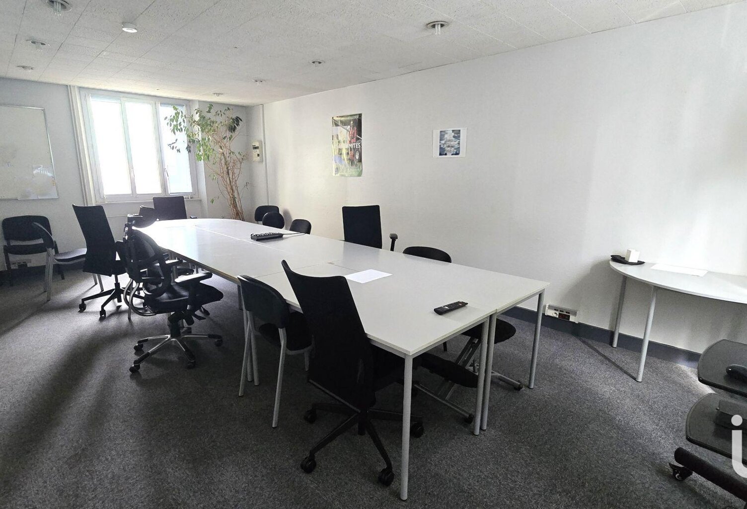 Vente Murs commerciaux 660 m&sup2; — photo 1