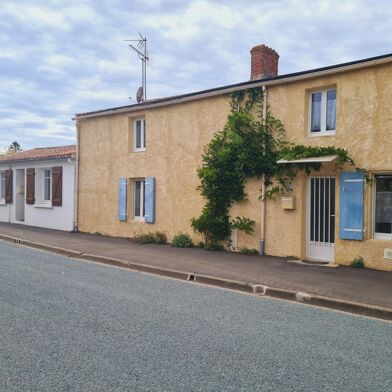 Maison 8 pièces 353900 €