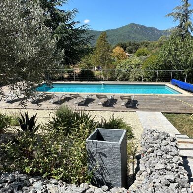 Maison 5 pièces 495000 €