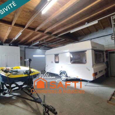 Commerce 2 pièces 97800 €