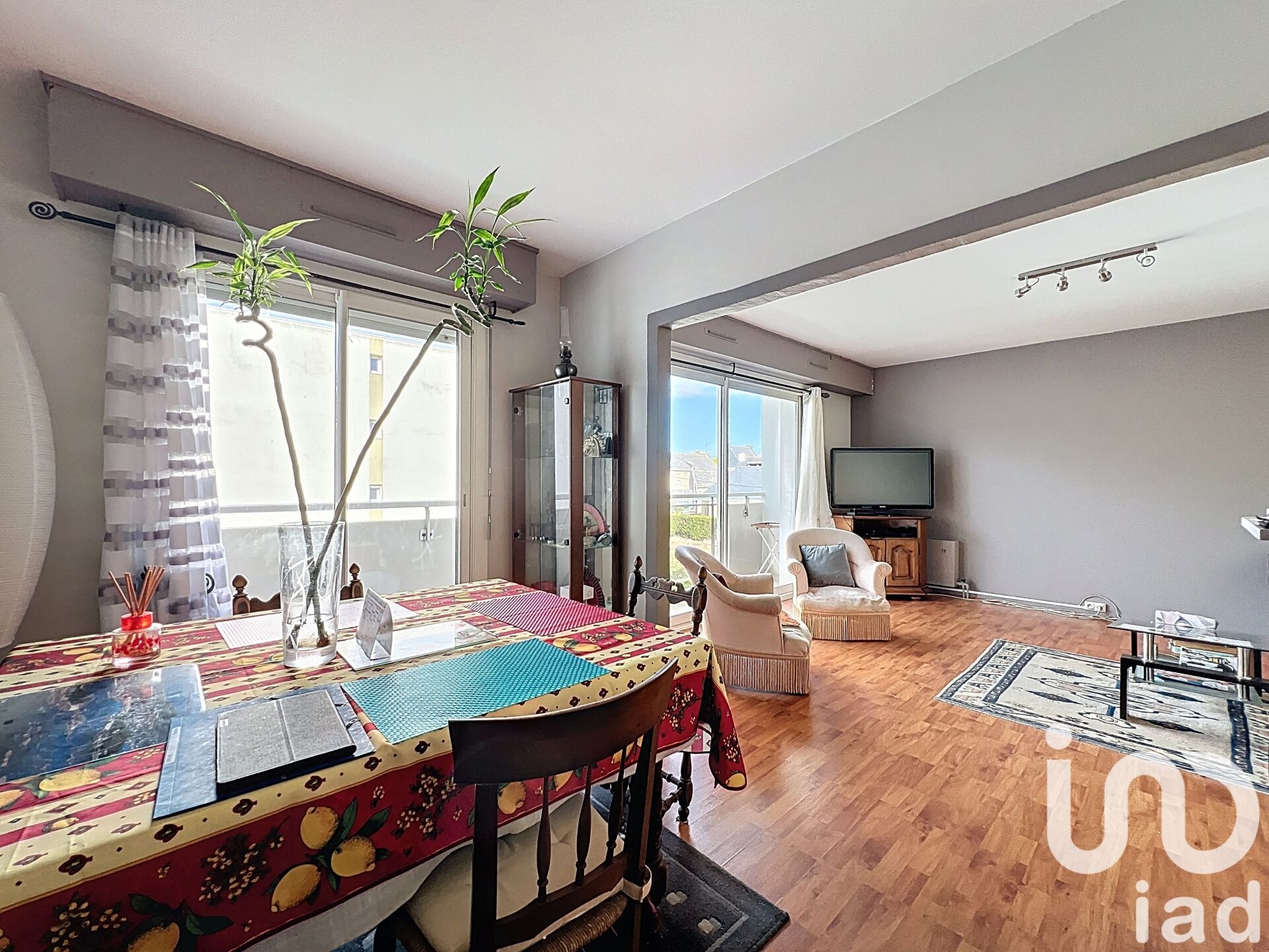 Vente Appartement 3 pièces - Photo 2
